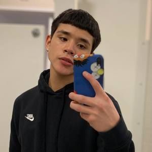 Meet your Posher, Esteban